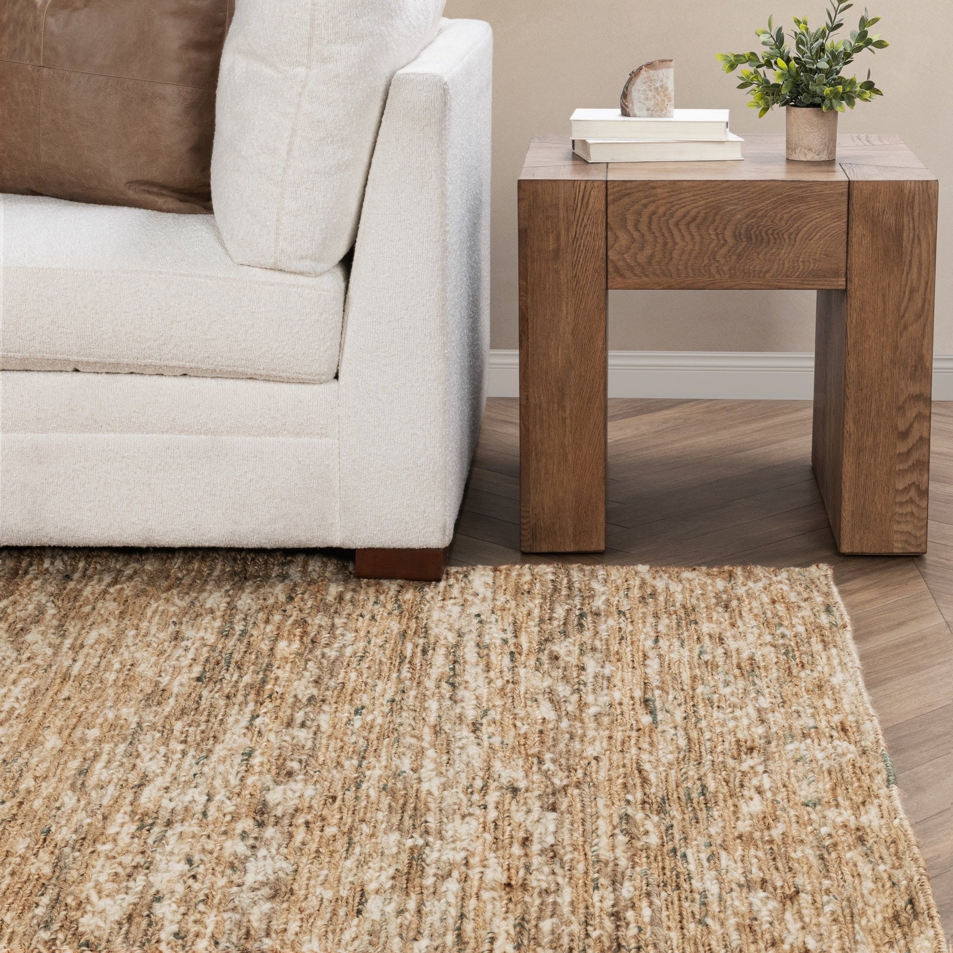 Hayward Soumak Jute Rug -Natural/Green - 2'x3'