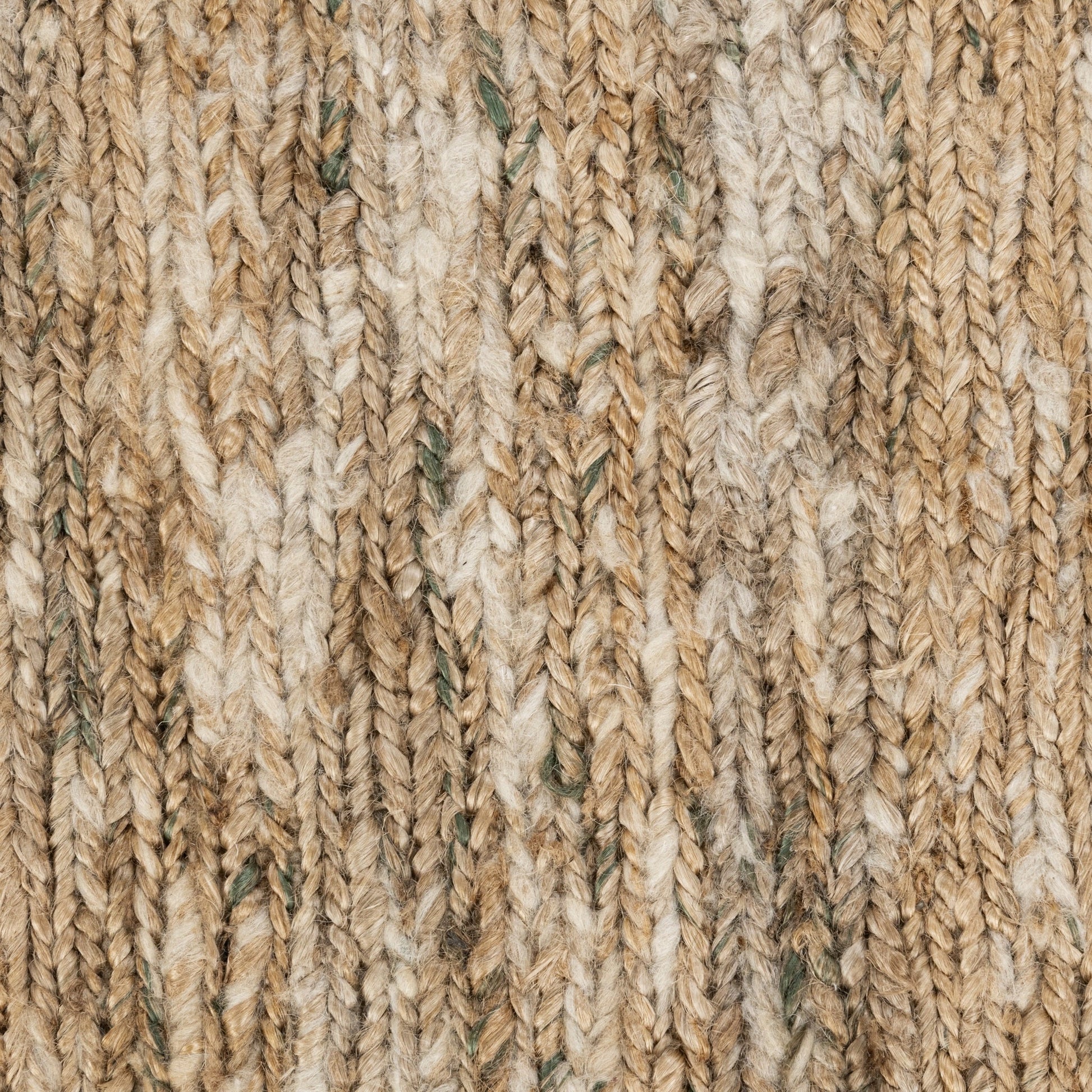Hayward Soumak Jute Rug -Natural/Green - 2'x3'