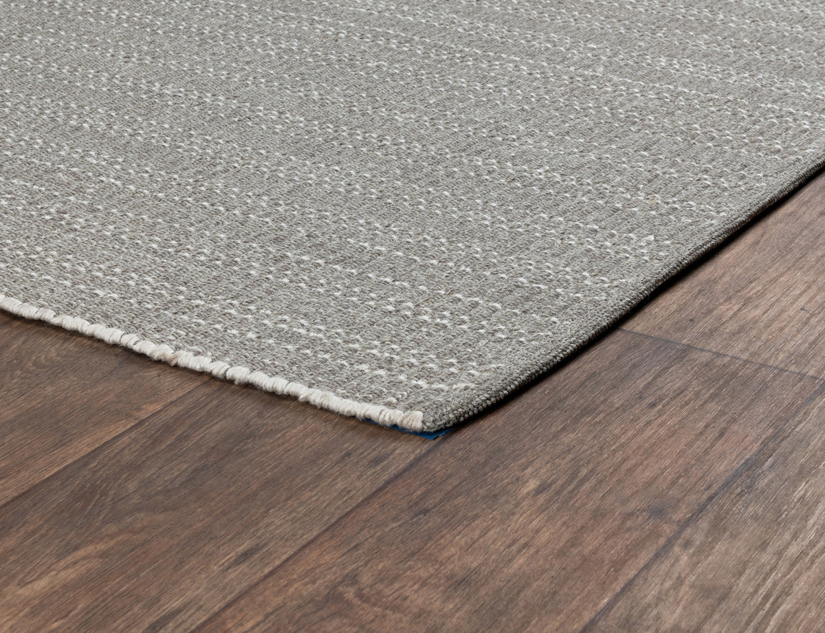 Indoor/Outdoor Yuma Rug - Pebble Gray - 2'x3'