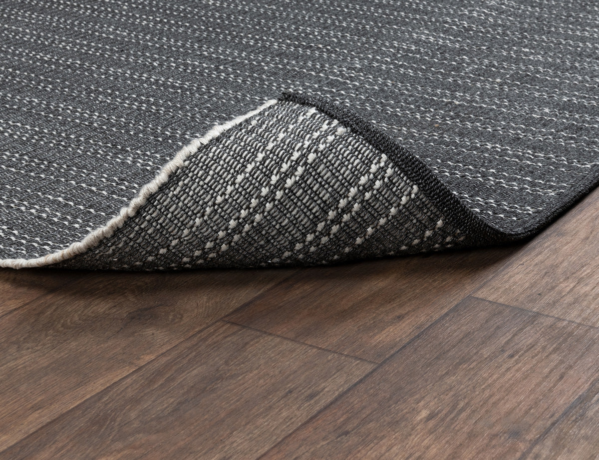 Indoor/Outdoor Yuma Rug - Charcoal - 2'x3'