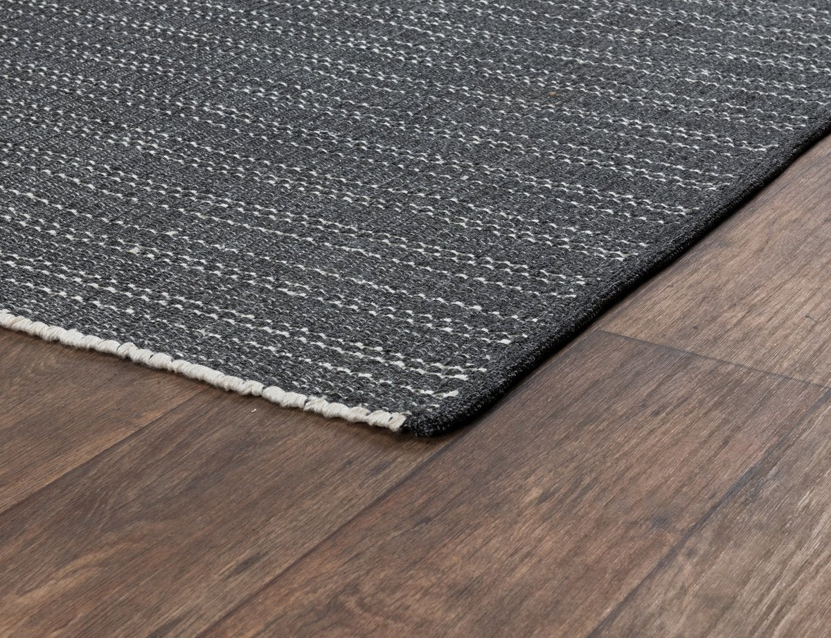 Indoor/Outdoor Yuma Rug - Charcoal - 2'x3'