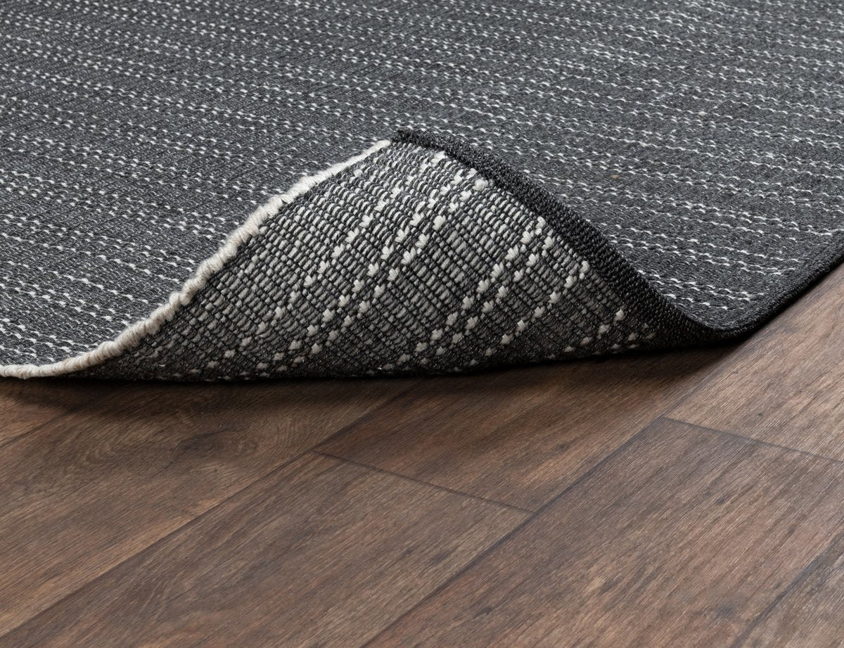 Indoor/Outdoor Yuma Rug - Charcoal - 2'x3'