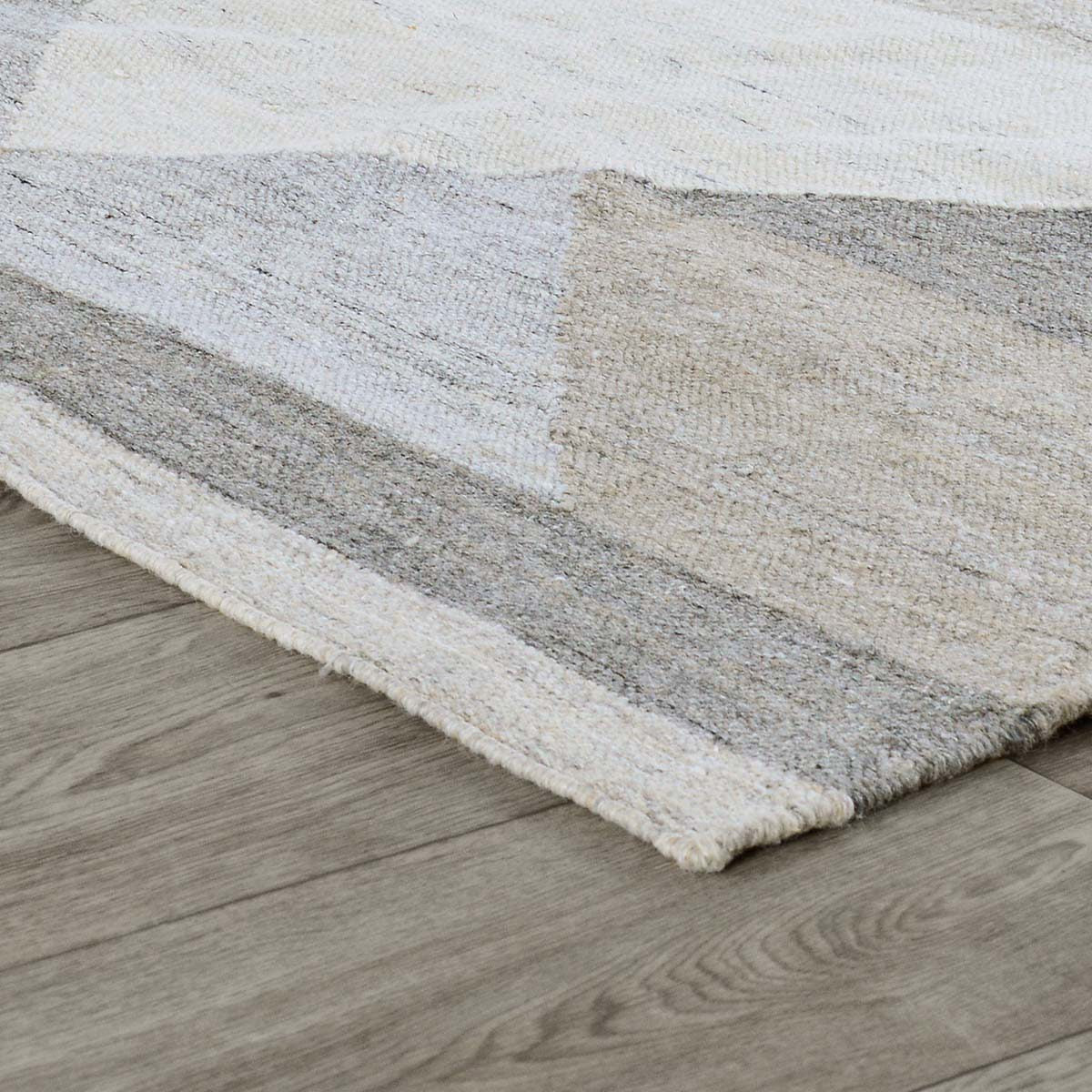 Indoor/Outdoor Canyon Gray Multi