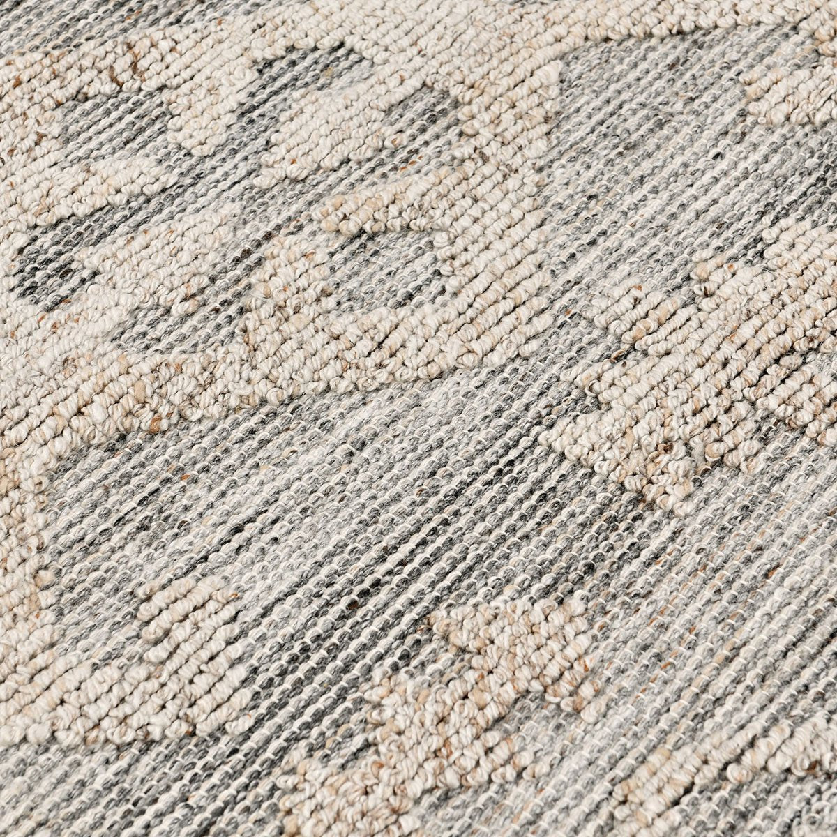 Indoor/Outdoor Tundra Rug - Gray Multi - 2'x3'