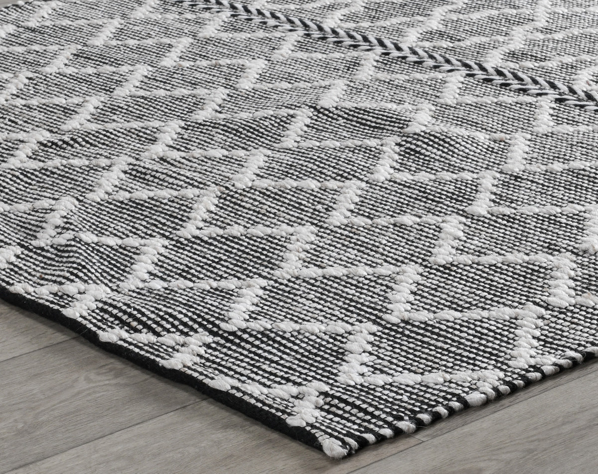 Indoor/Outdoor Sonora Rug - Black/Ivory - 2'x3'