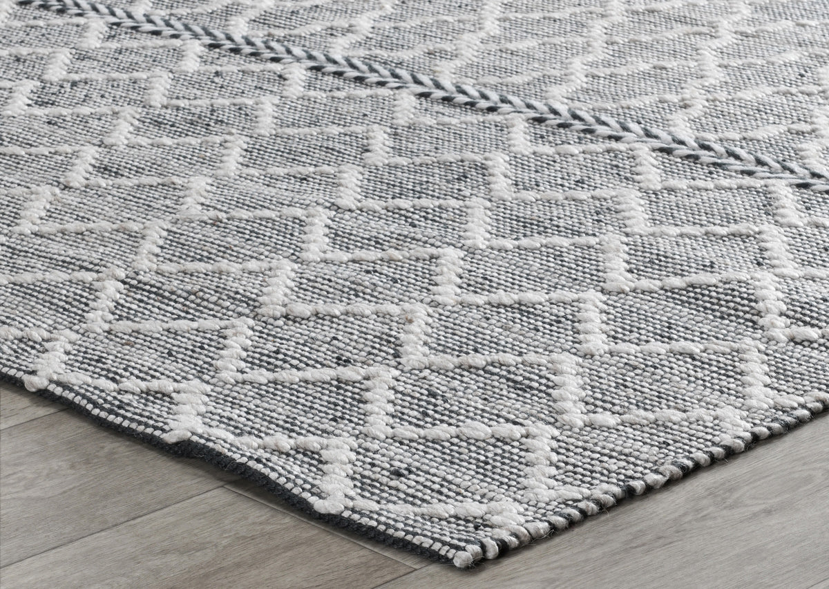 Indoor/Outdoor Sonora Rug - Green/Ivory - 2'x3'