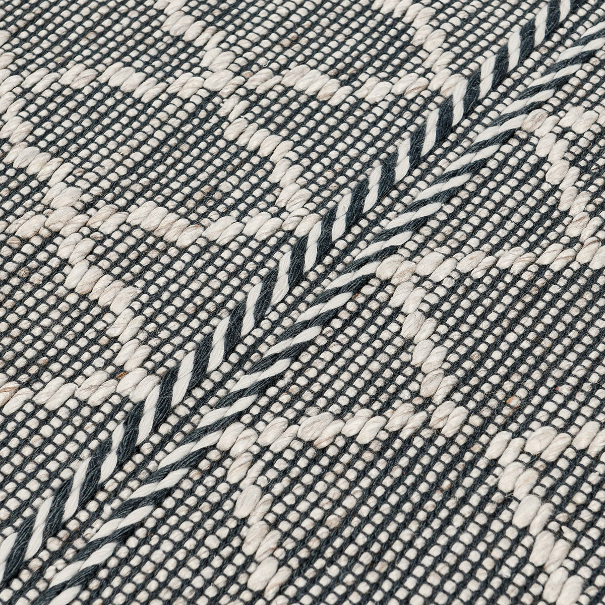 Indoor/Outdoor Sonora Rug - Green/Ivory - 2'x3'