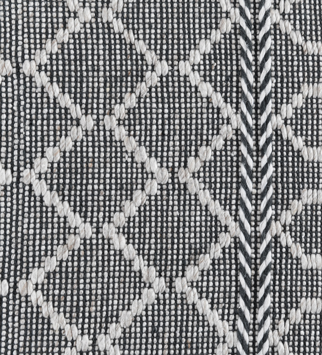Indoor/Outdoor Sonora Rug - Green/Ivory - 2'x3'
