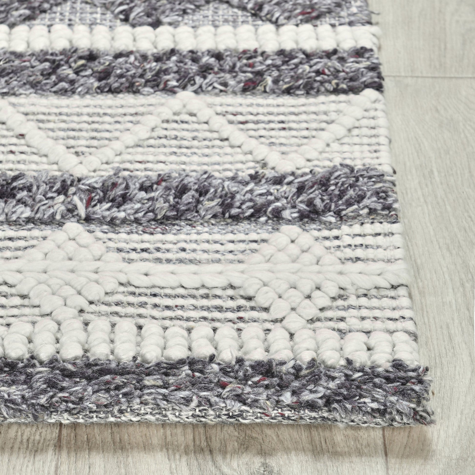 Indoor/Outdoor Tonopah Rug - Ivory Multi - 2.6'x8'