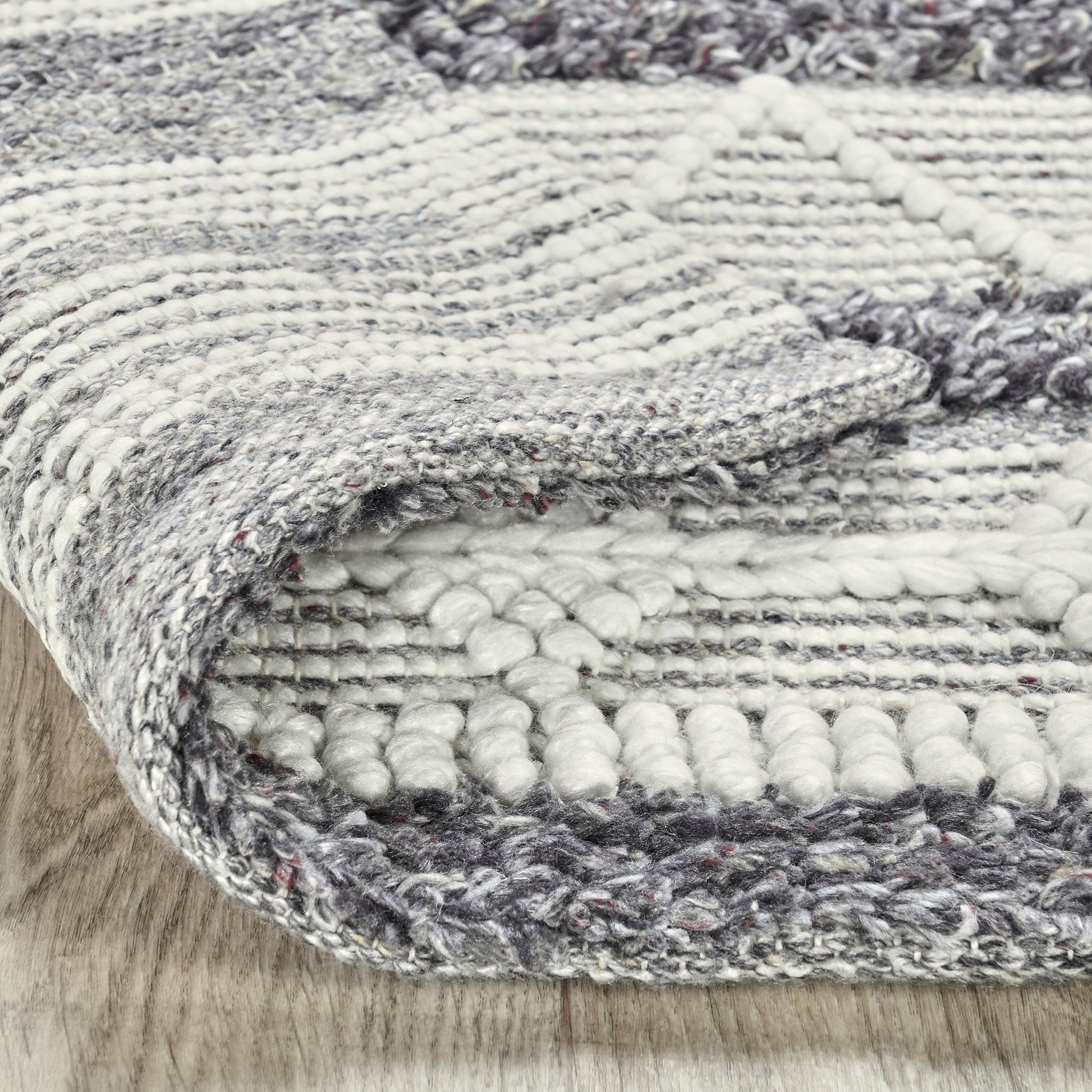 Indoor/Outdoor Tonopah Rug - Ivory Multi - 2.6'x8'