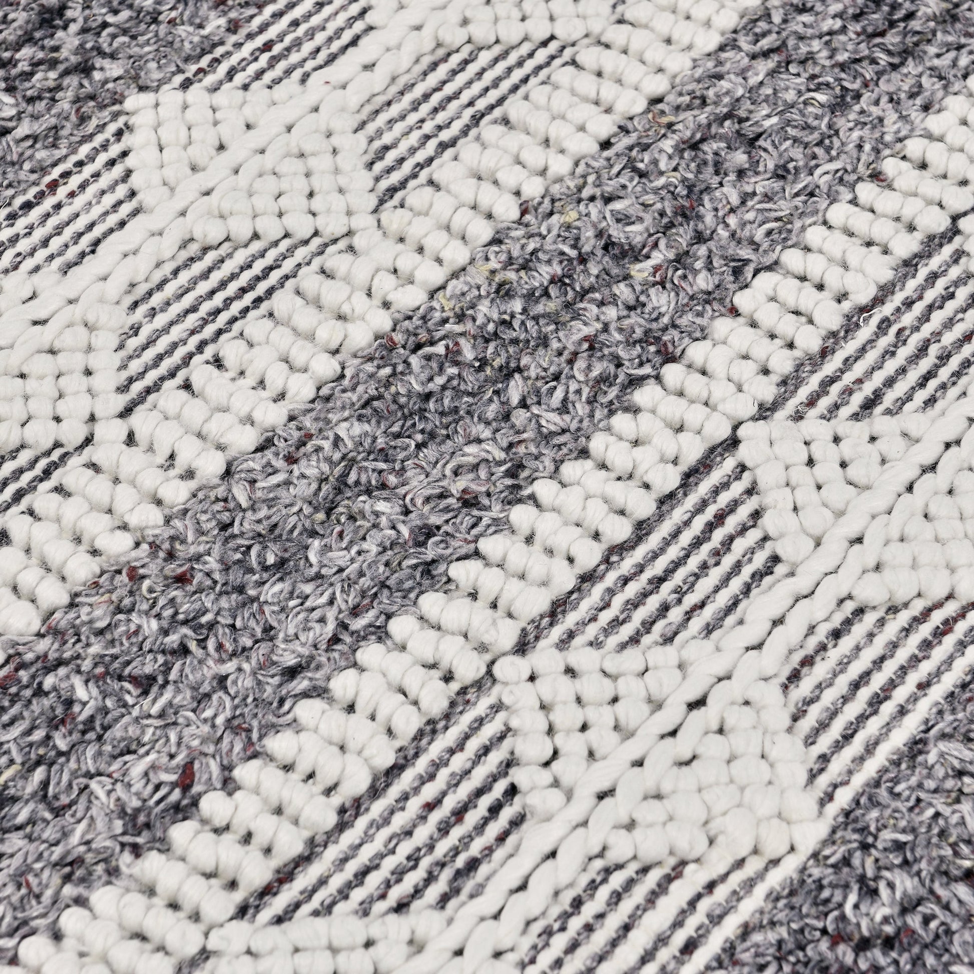 Indoor/Outdoor Tonopah Rug - Ivory Multi - 2.6'x8'
