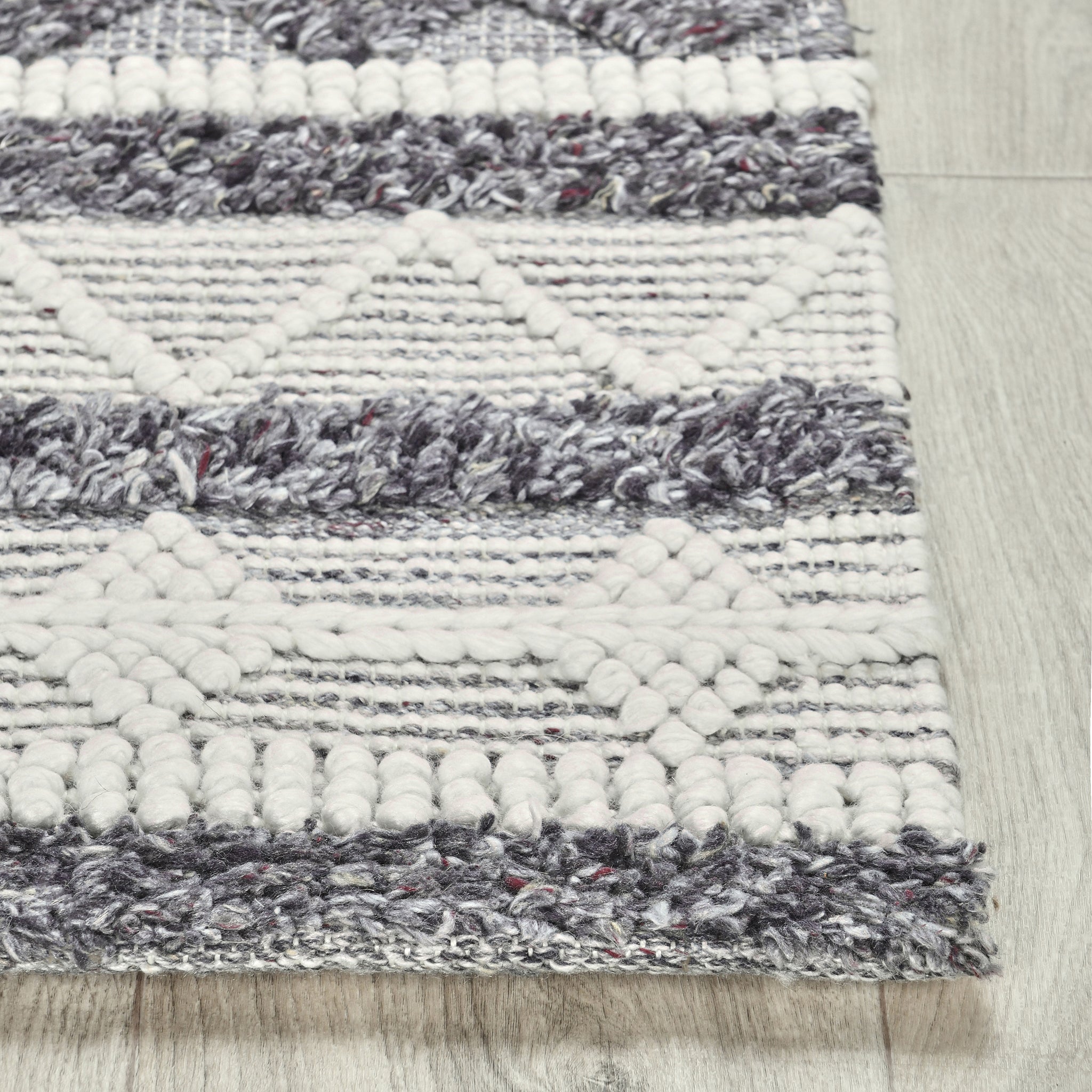 Indoor/Outdoor Tonopah Rug - Ivory Multi - 2.6'x8'