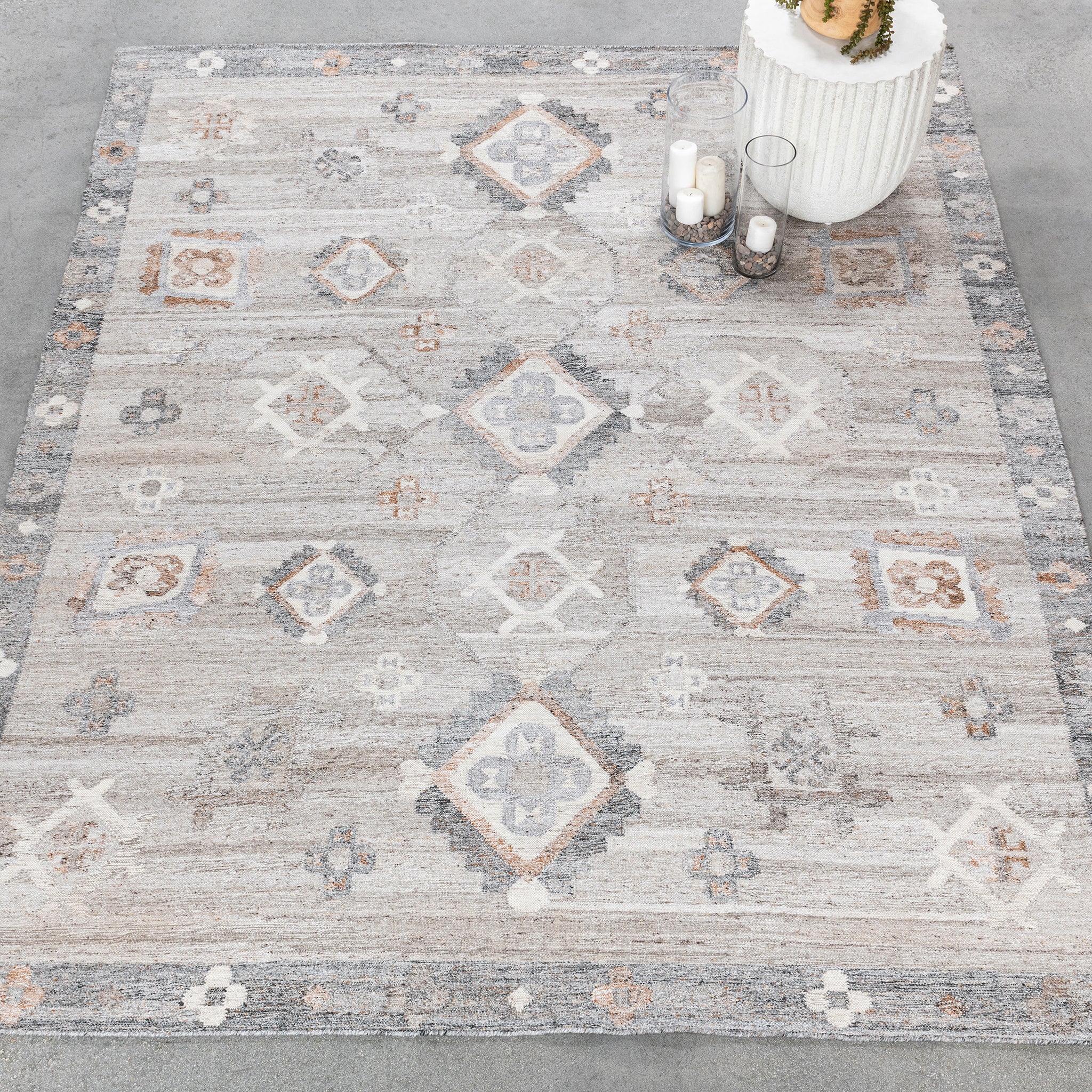 Performance YM Lukens Rug - Gray Multi - 2'x3'