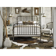 The Guest Room Bed 6/6