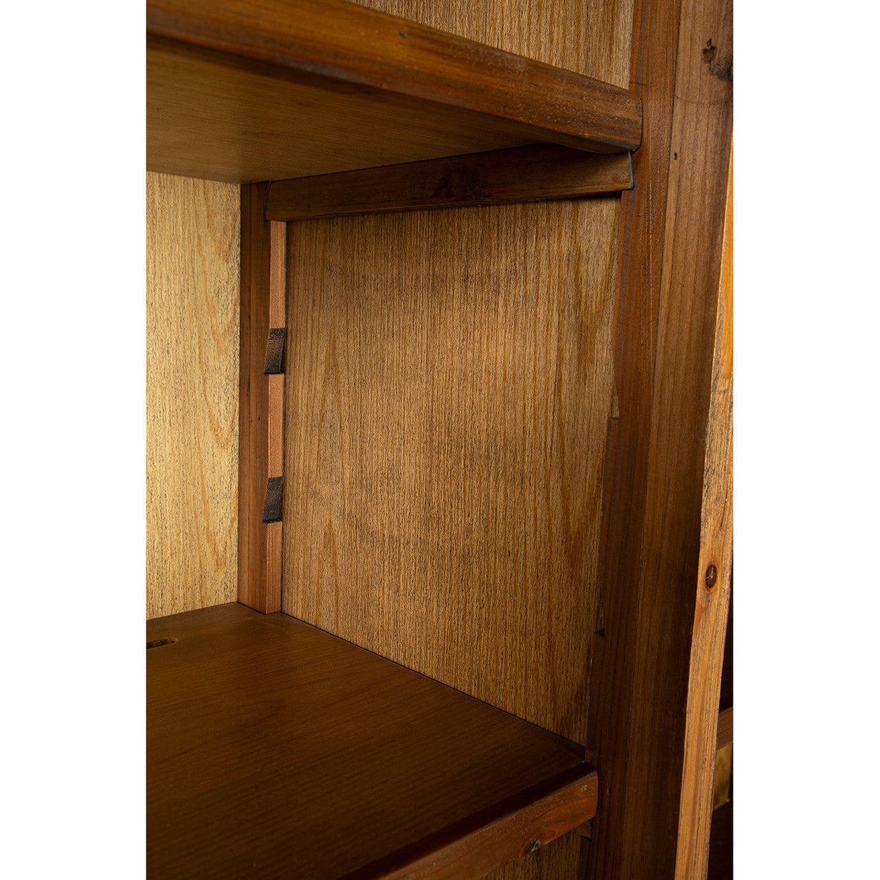 DeWitt Display Cabinet - 90'