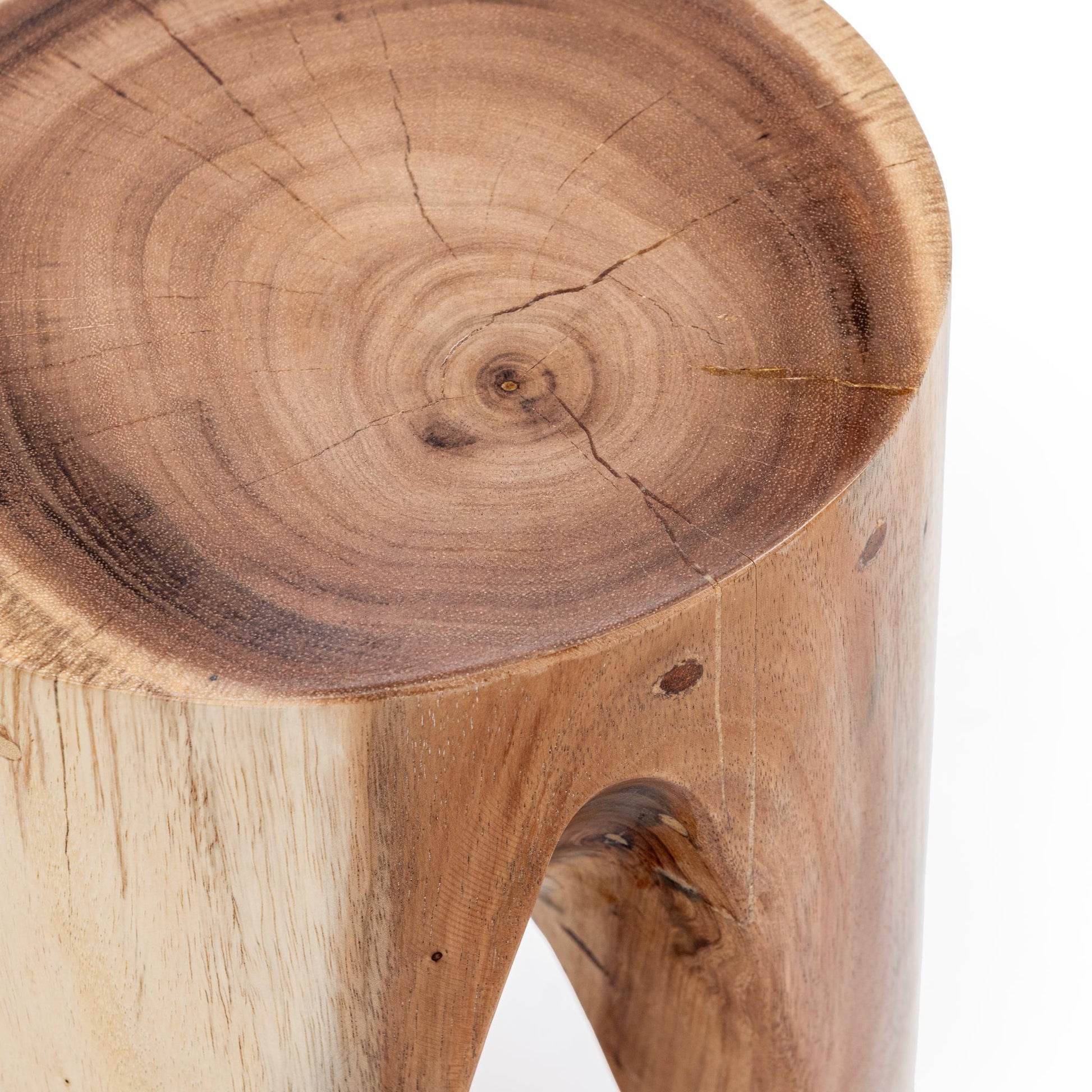 Vela Accent 18" Table - Natural