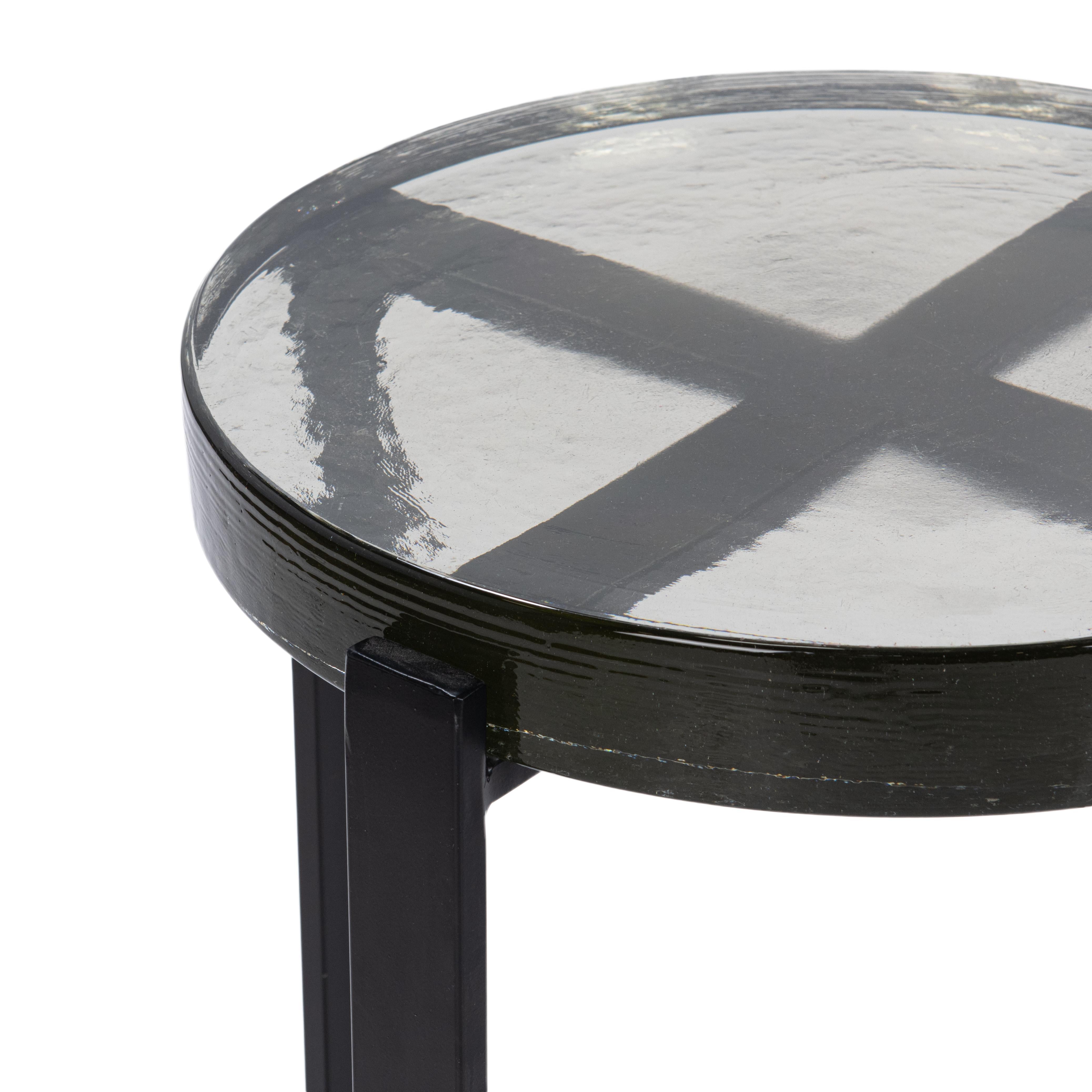 Gallie Accent Table - Black