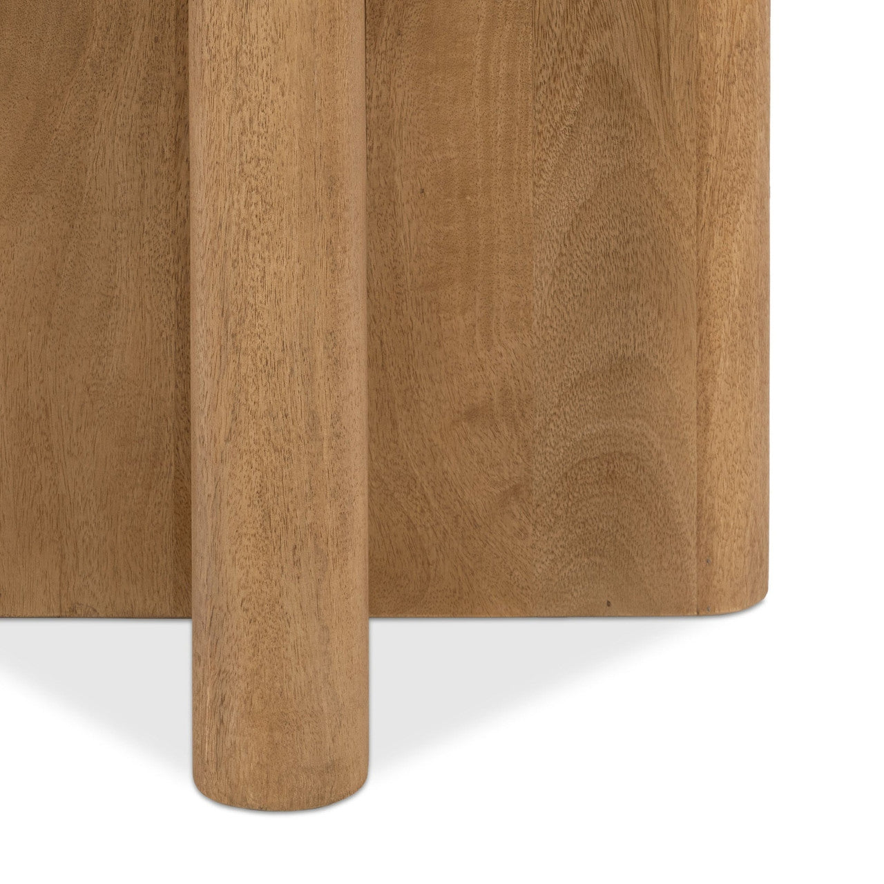 Montengo Round End Table