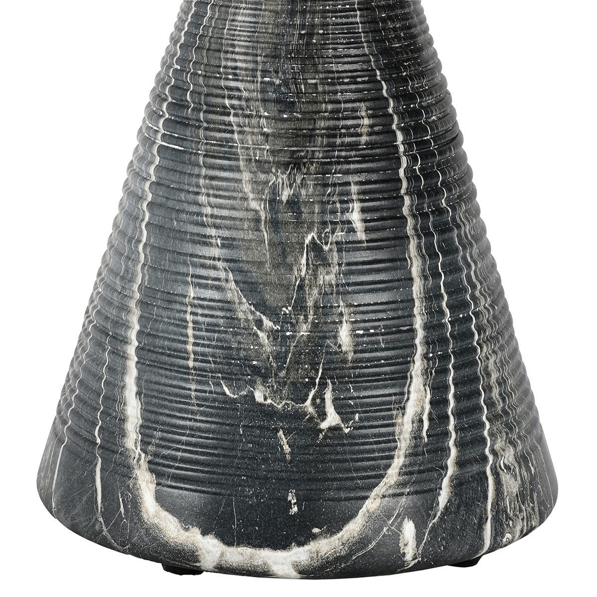 Fern Outdoor Round Accent Table - Black