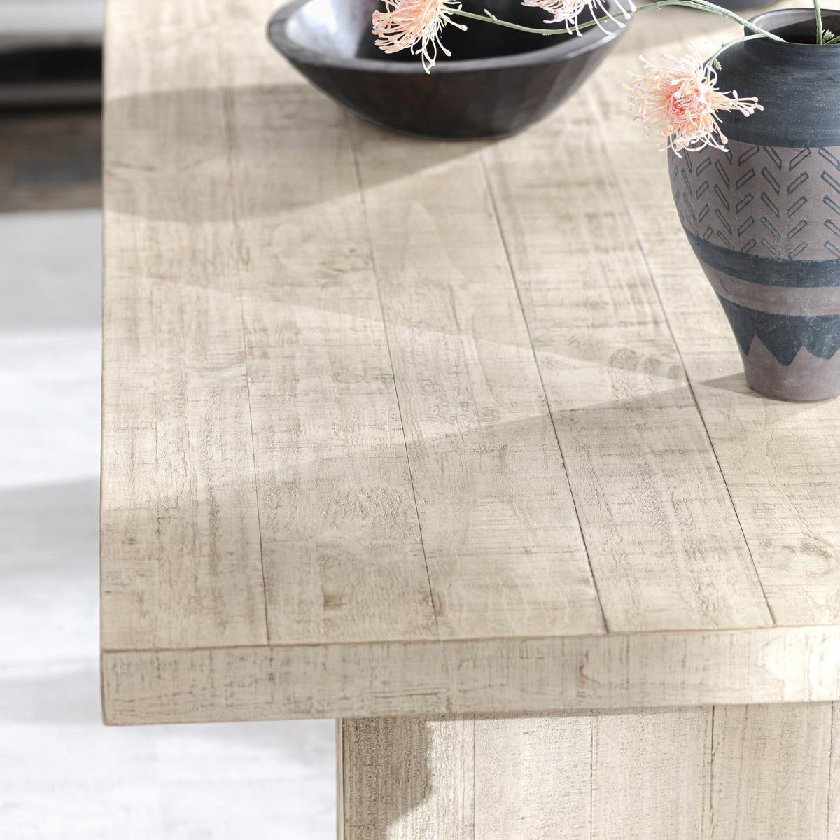 Lynx Dining Table - Antique White