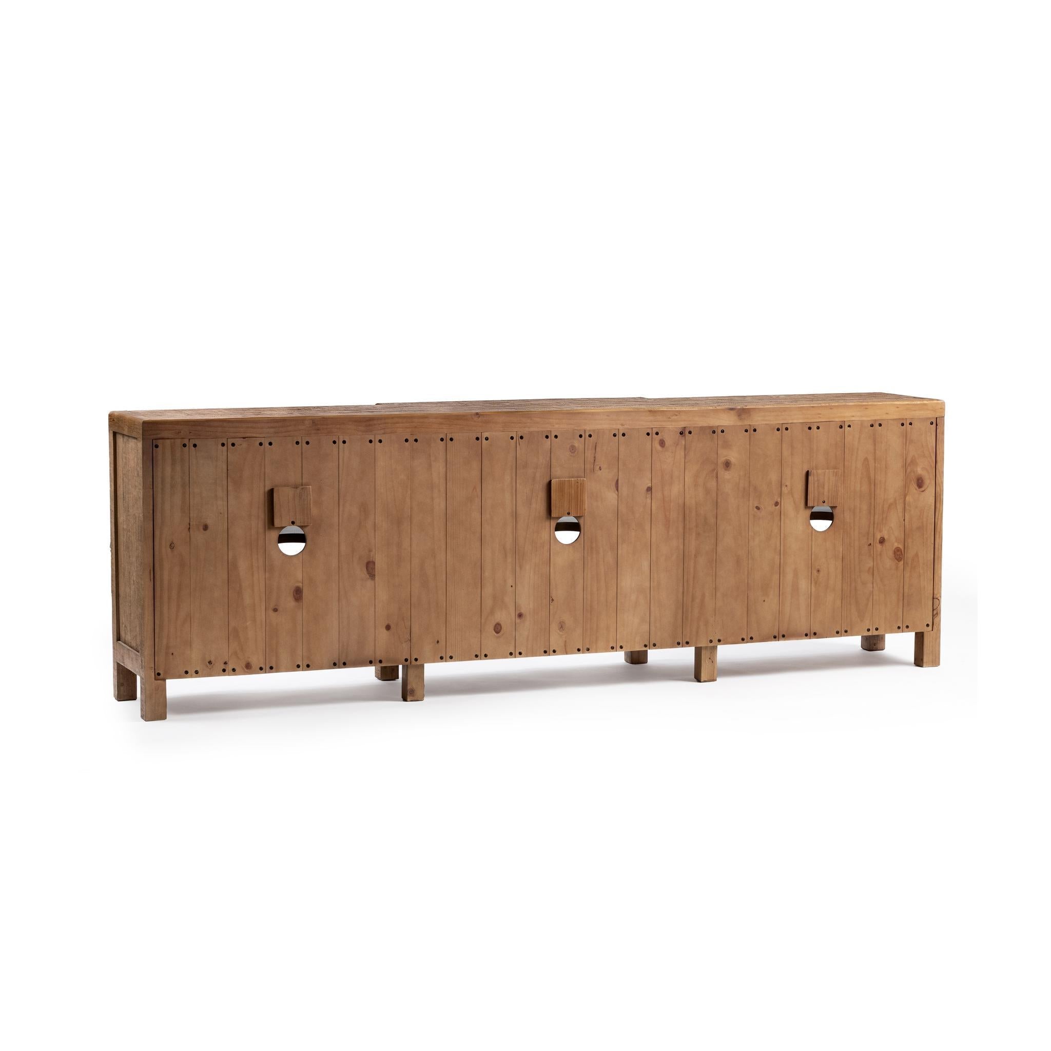Hensley 6 Door Buffet - Sunfield
