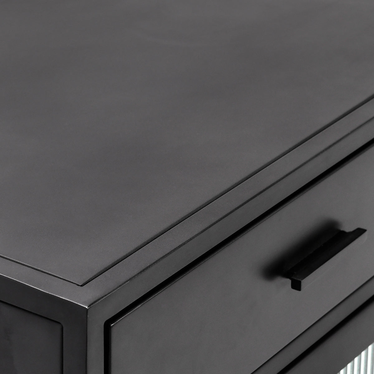 Nore Metal/Glass 4Dwr 4Dr Cabinet