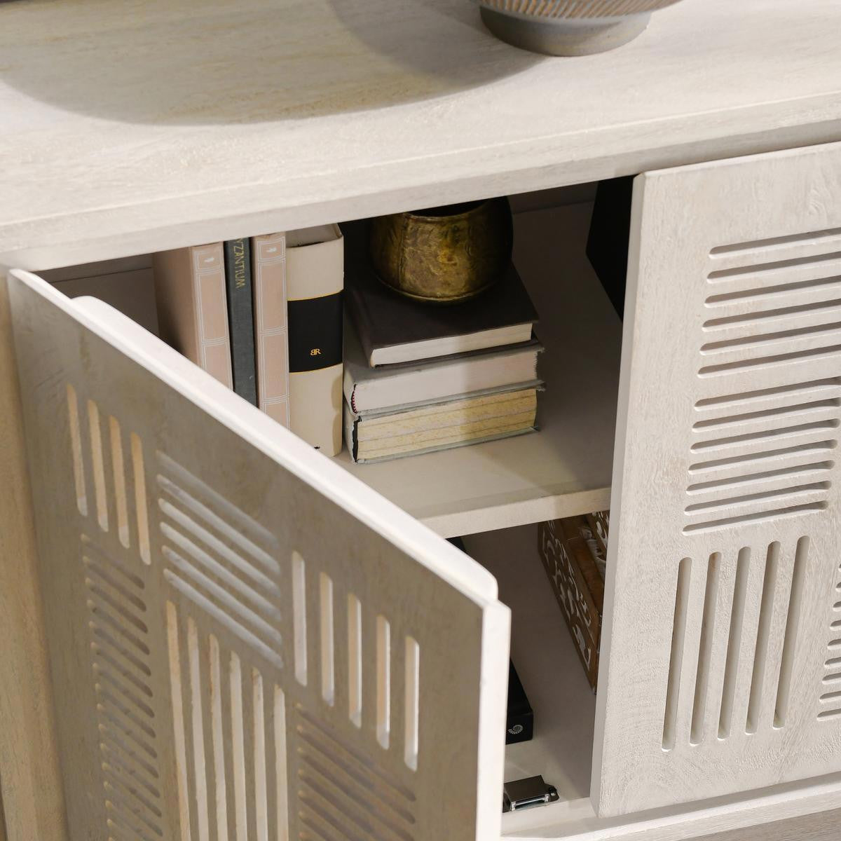 Lila Solid Wood 4Dr Buffet