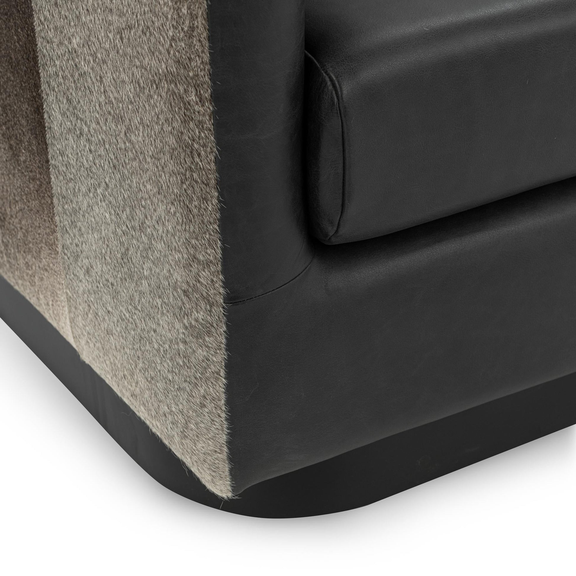 Lathe Swivel Chair - Onyx Black