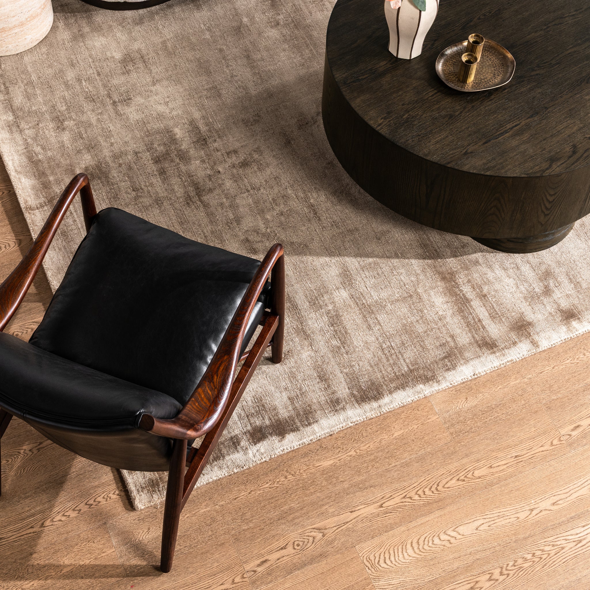 Kiannah Accent Chair - Jet Black