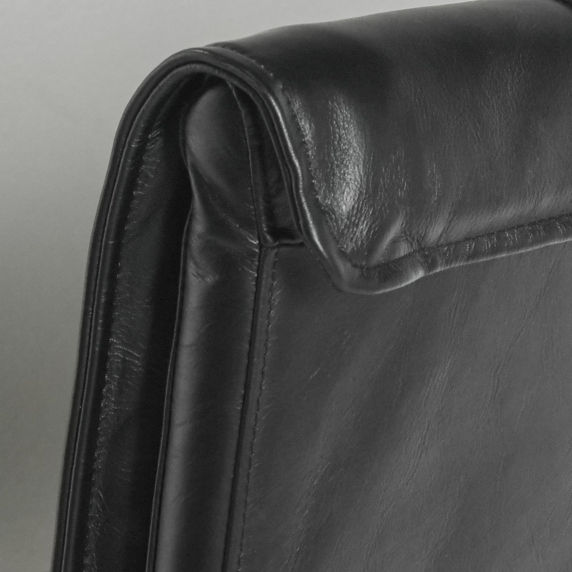 Mayer Bar Stool - Jet Black