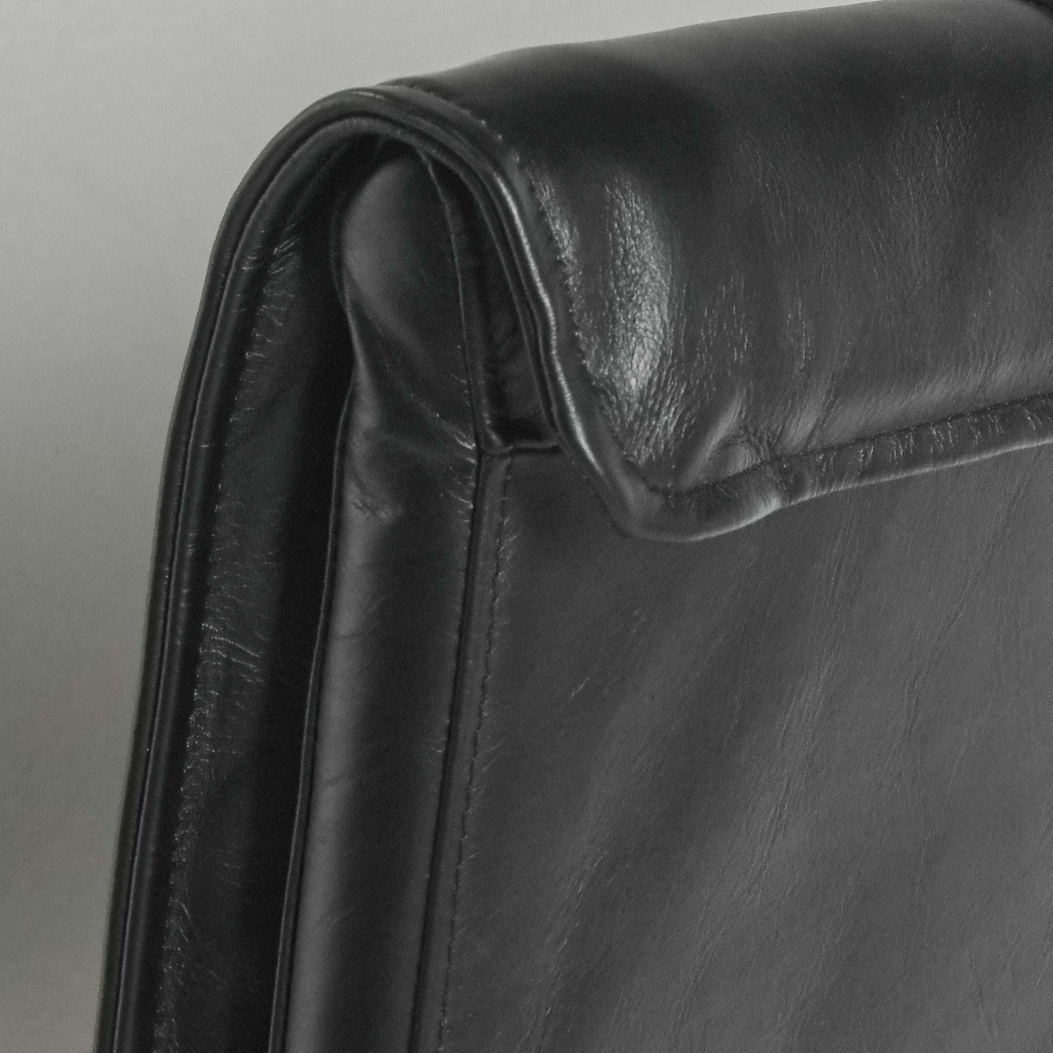 Mayer Bar Stool - Jet Black