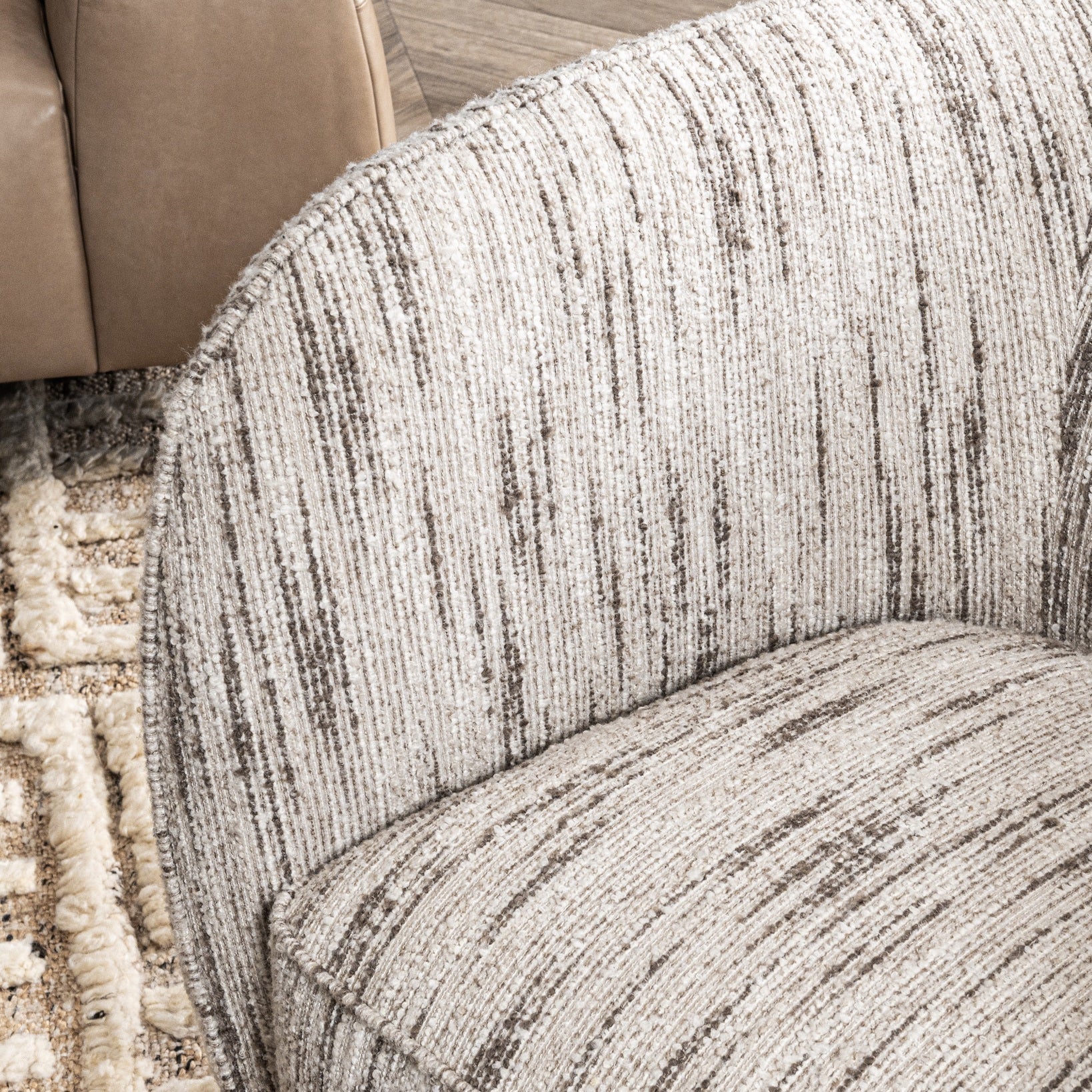 Rinner Swivel Chair - Cocoa Cream