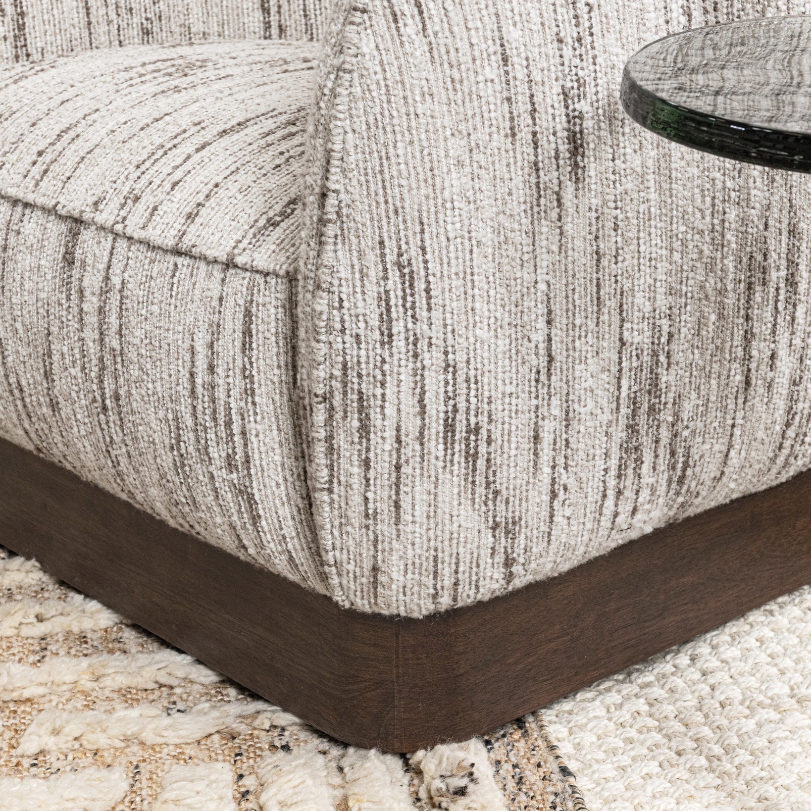 Rinner Swivel Chair - Cocoa Cream