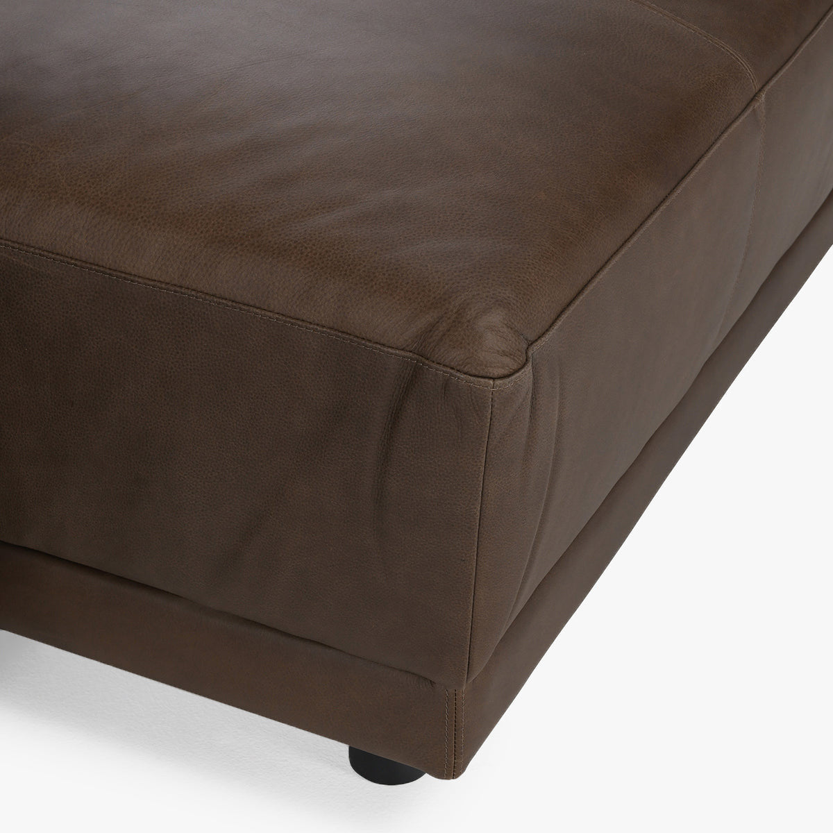 Hauser Leather Sectional w/RAF Chaise