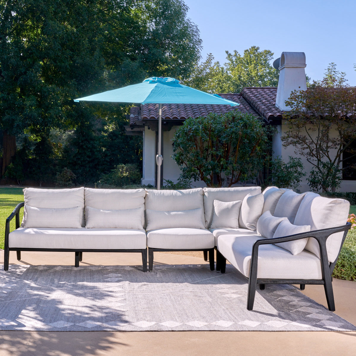Aria Outdoor 4pc Sectional