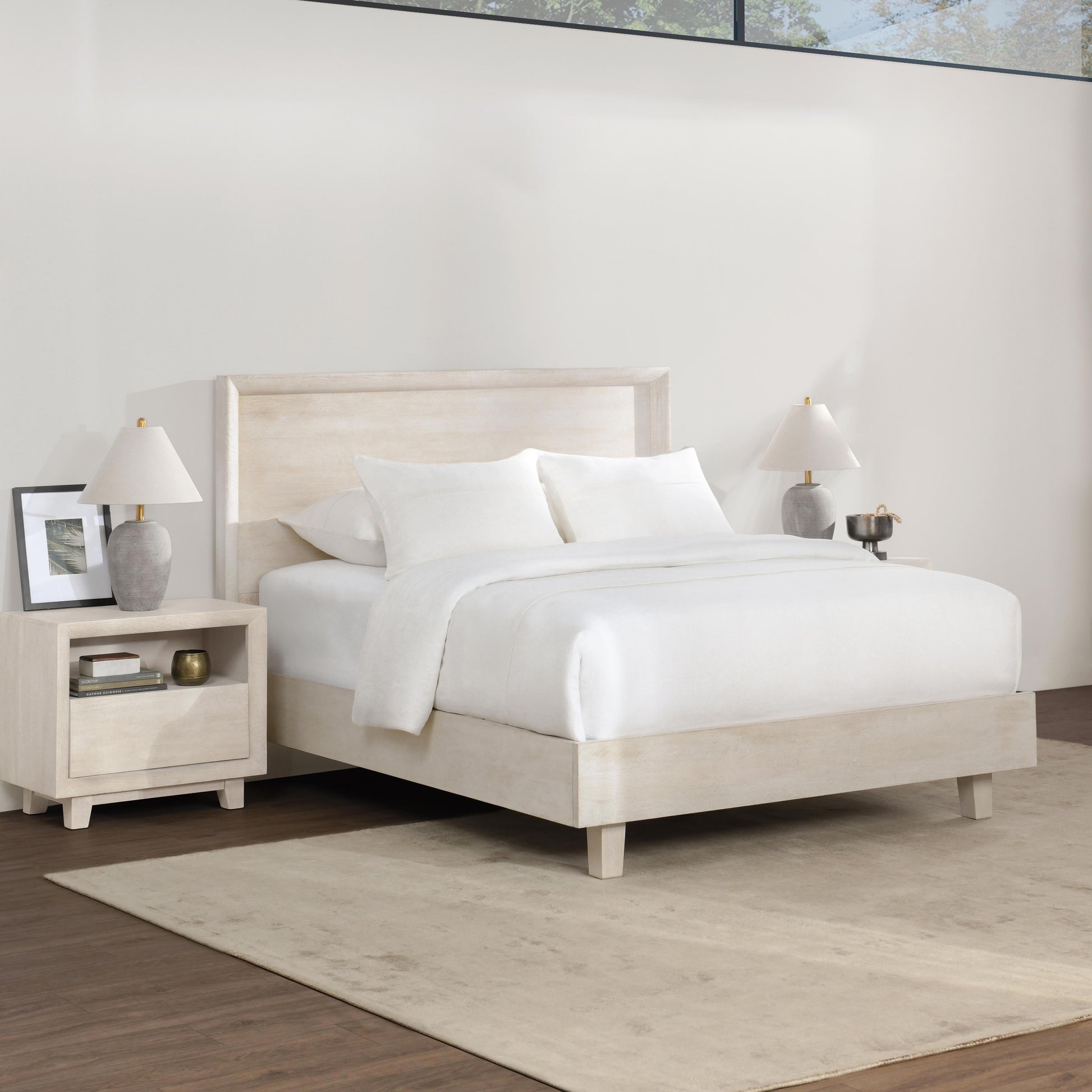 Reece Bed - Seashell White - Eastern King
