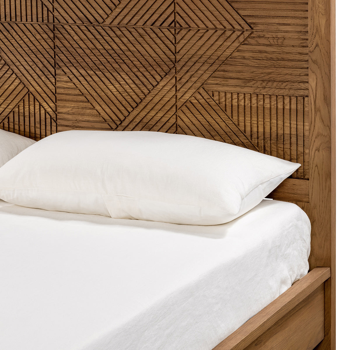 Santa Clara Solid Wood Bed - Caramel Brown