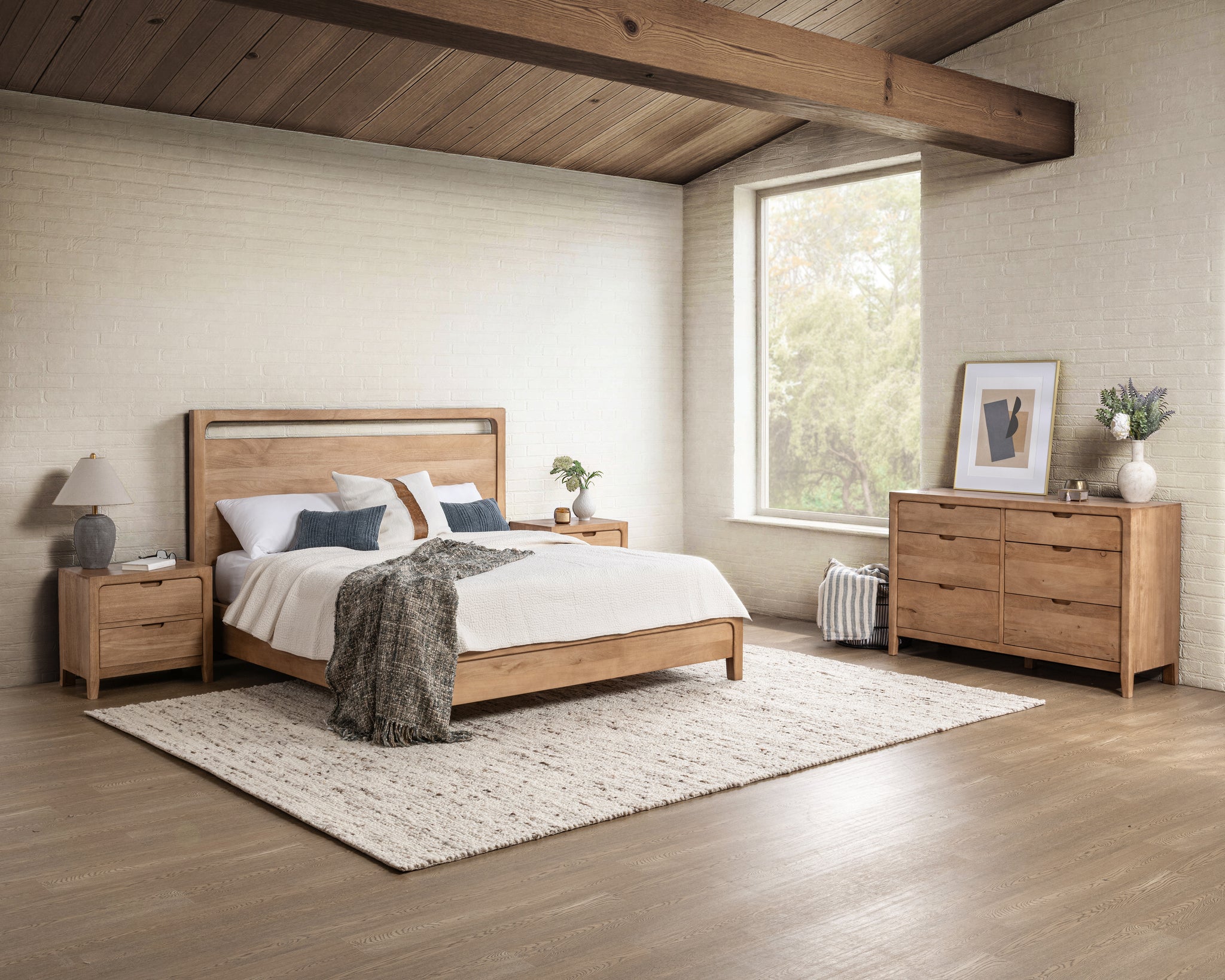 Laguna Bed - Natural Maple - Eastern King