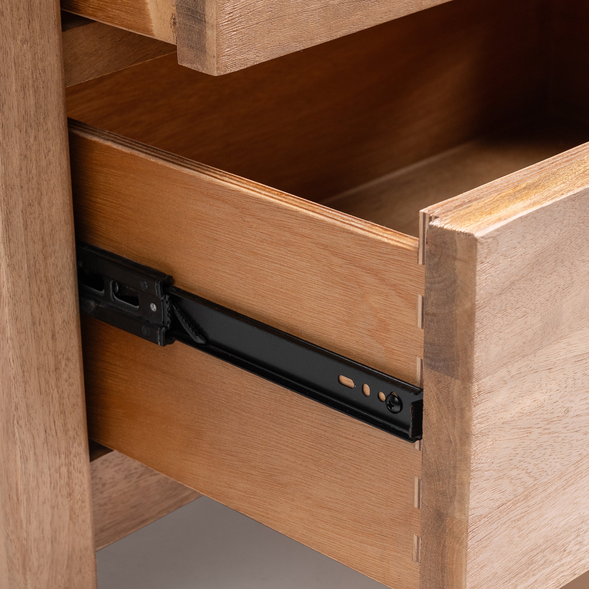 Laguna 6 Drawer Dresser - Natural Maple
