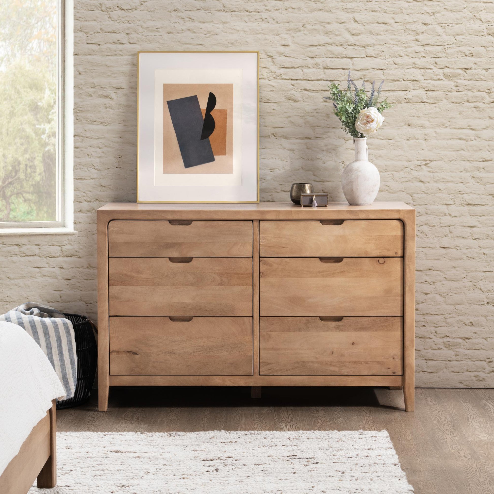 Laguna 6 Drawer Dresser - Natural Maple