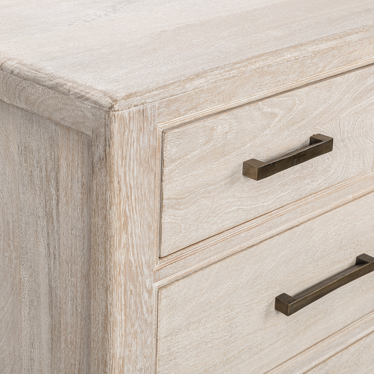 Westmont 9 Drawer Dresser - Creamwood