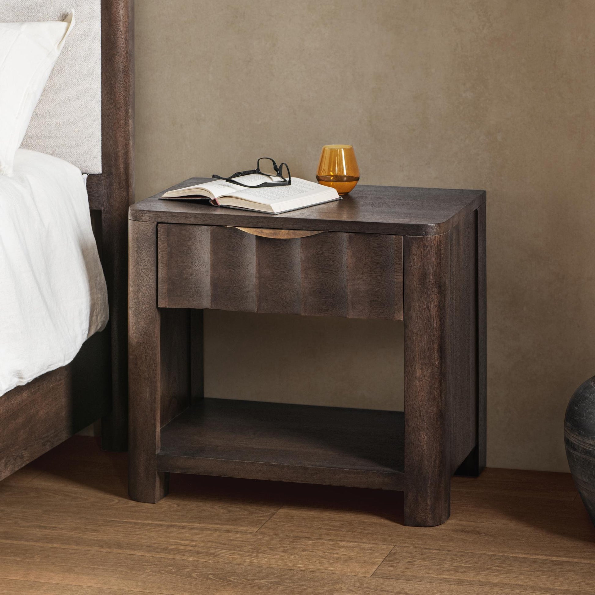 Baylee 1 Drawer Nightstand - Cocoa Brown