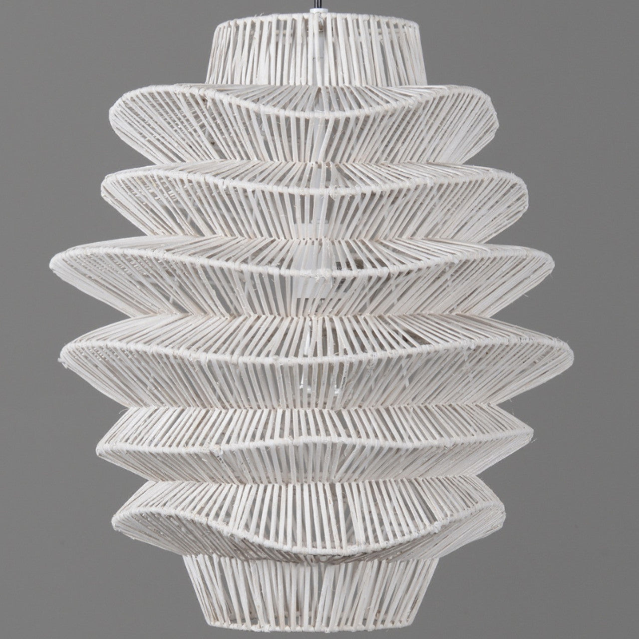 Shelly Medium White Pendant