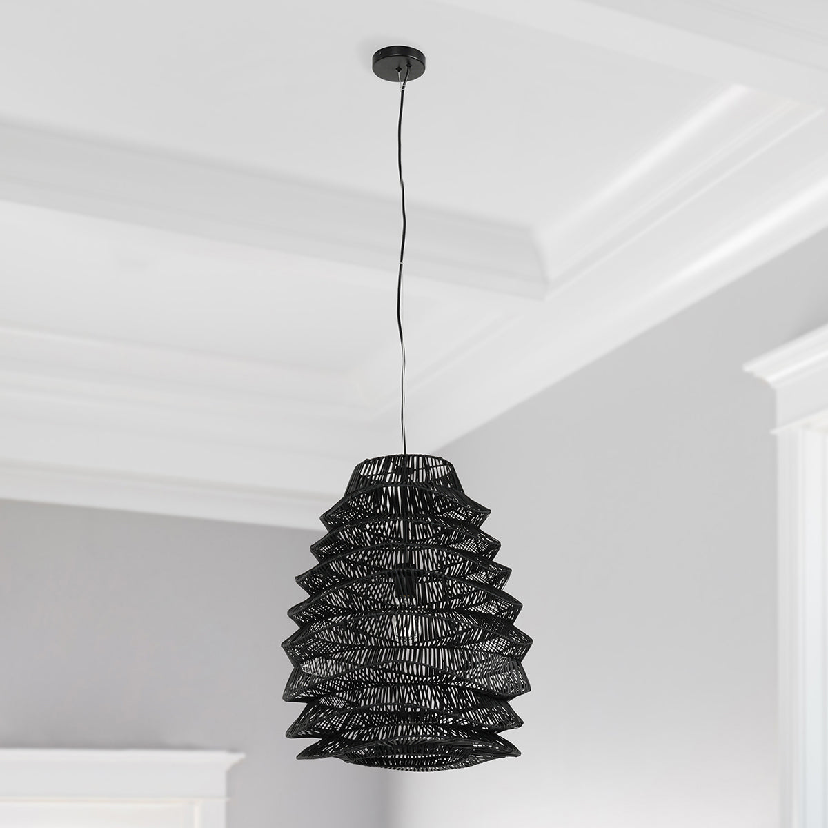 Shelly Pendant - Black - Large