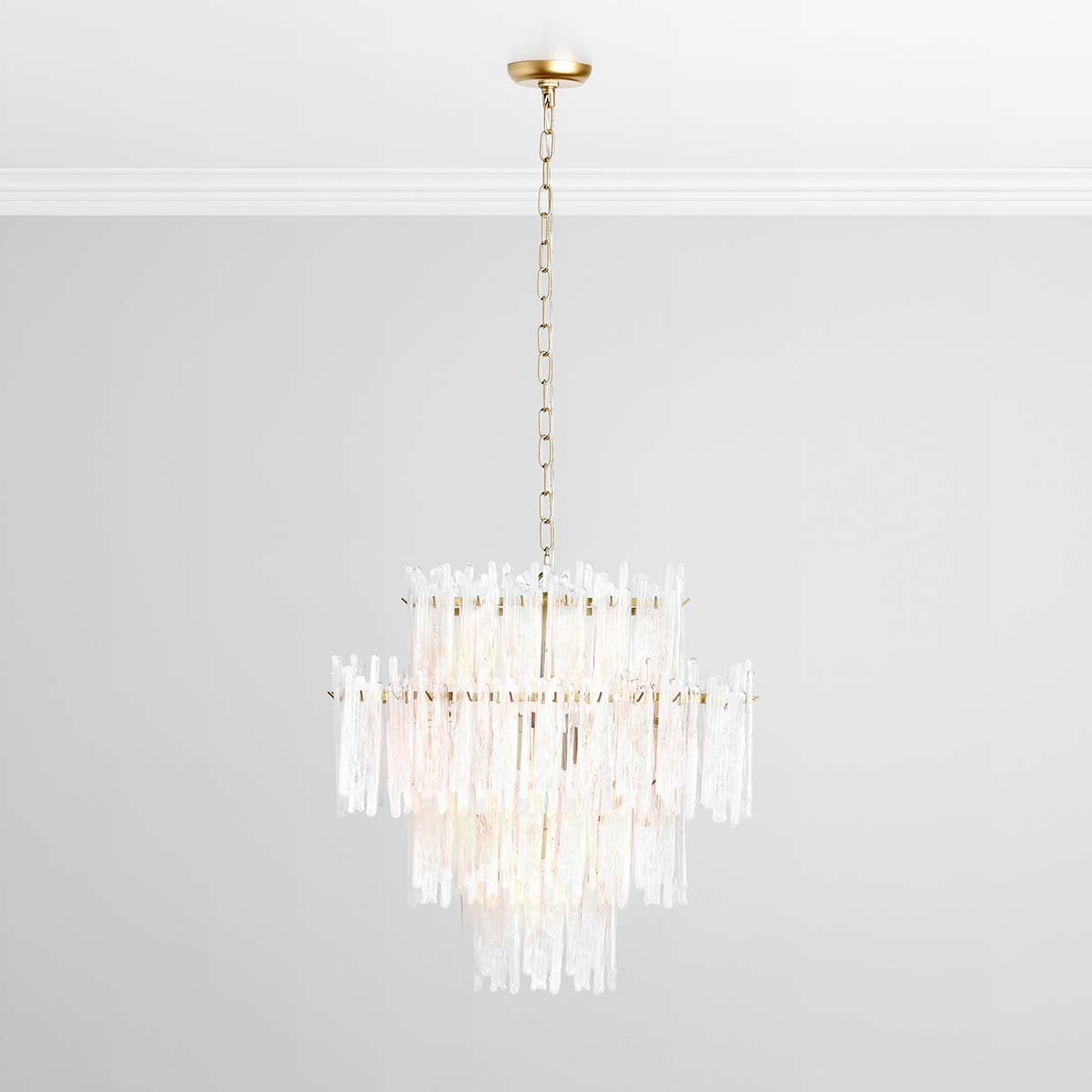 Everly Chandelier - Clear/White