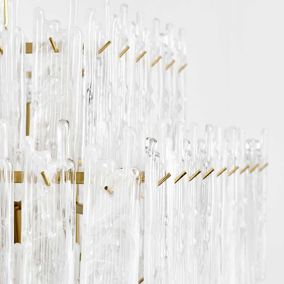 Everly Chandelier - Clear/White