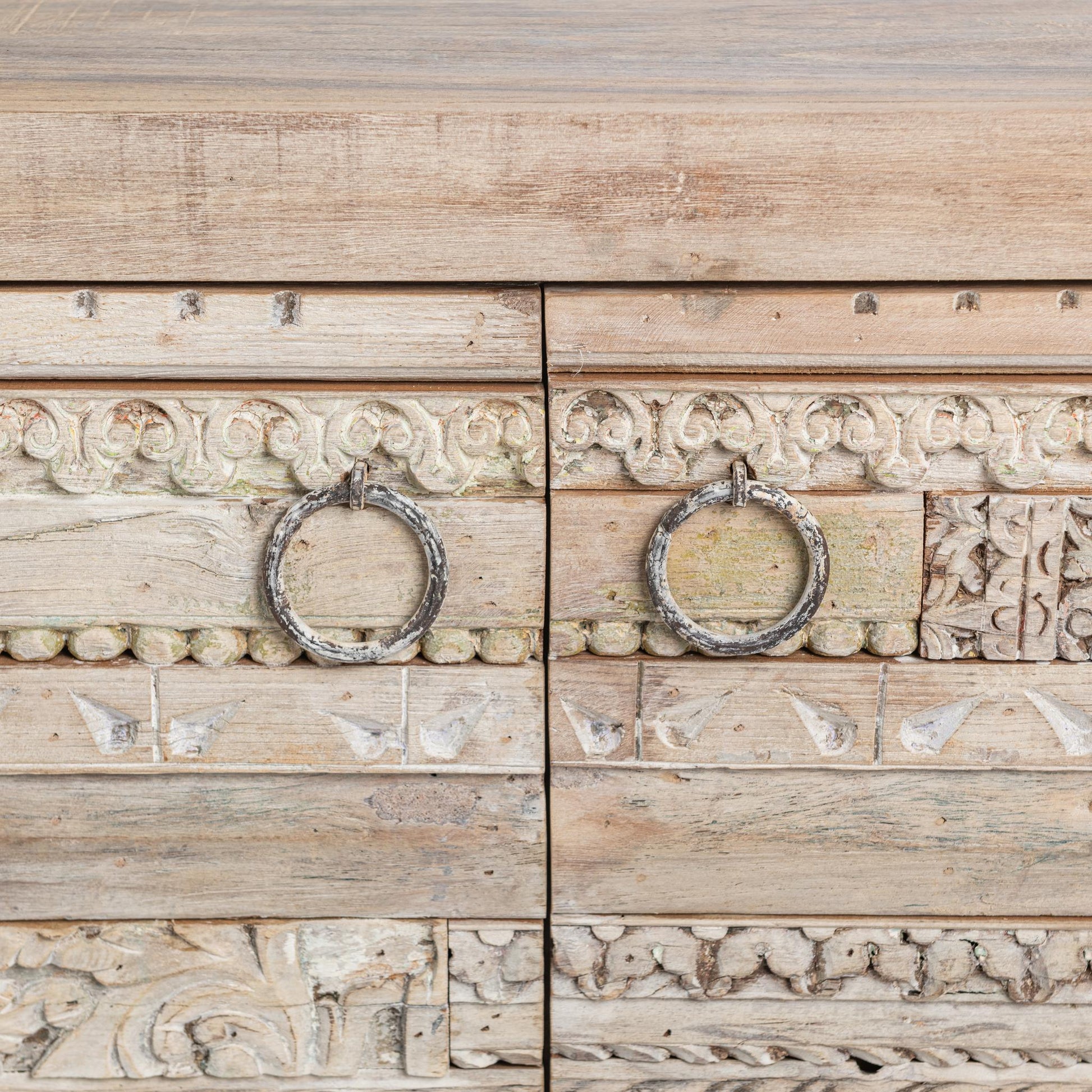 Alta 4 Door Cabinet - Butterwood Blend - Antique White