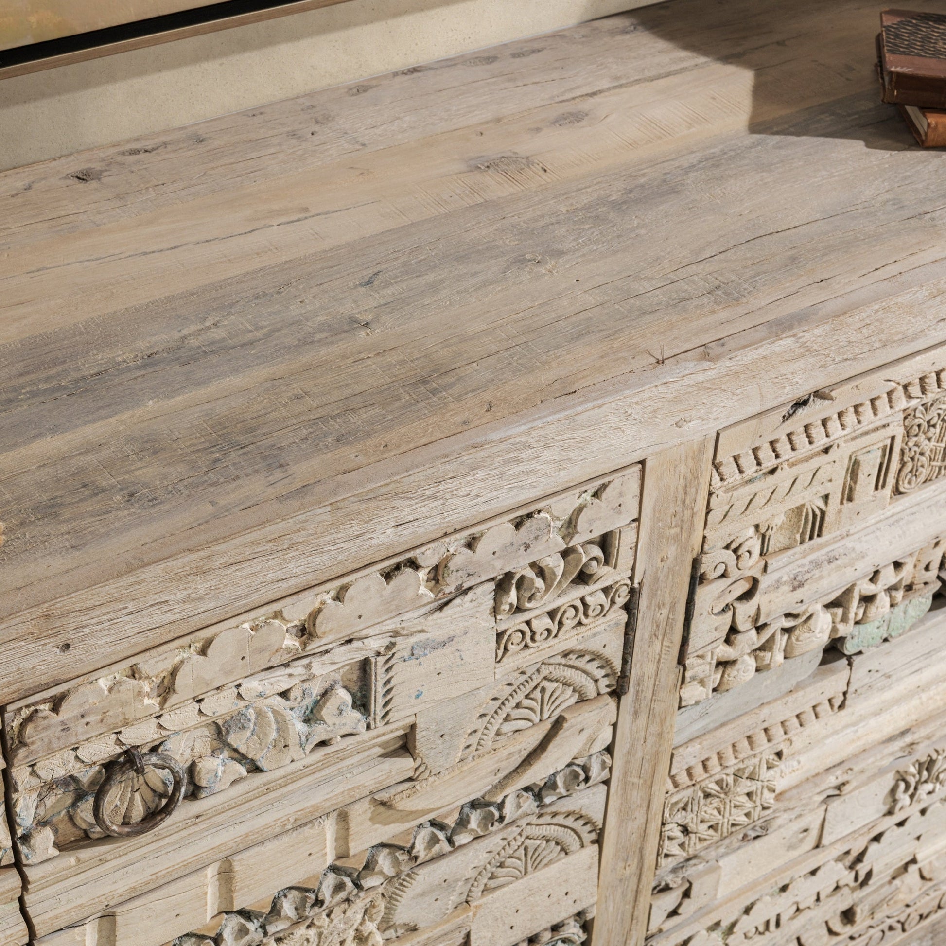 Alta 4 Door Cabinet - Butterwood Blend - Antique White