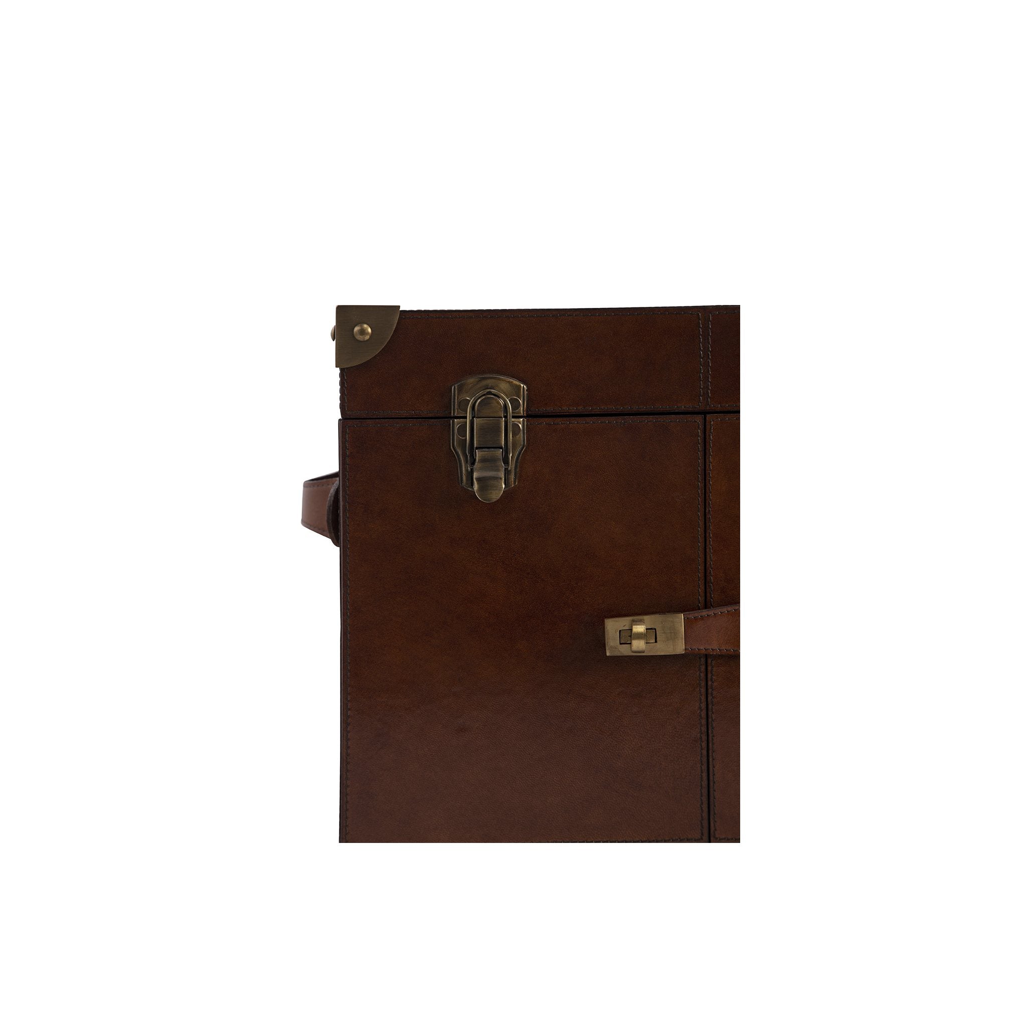 Buffalo Run Bar Box detail view by Furniture Classics at ZIN Home