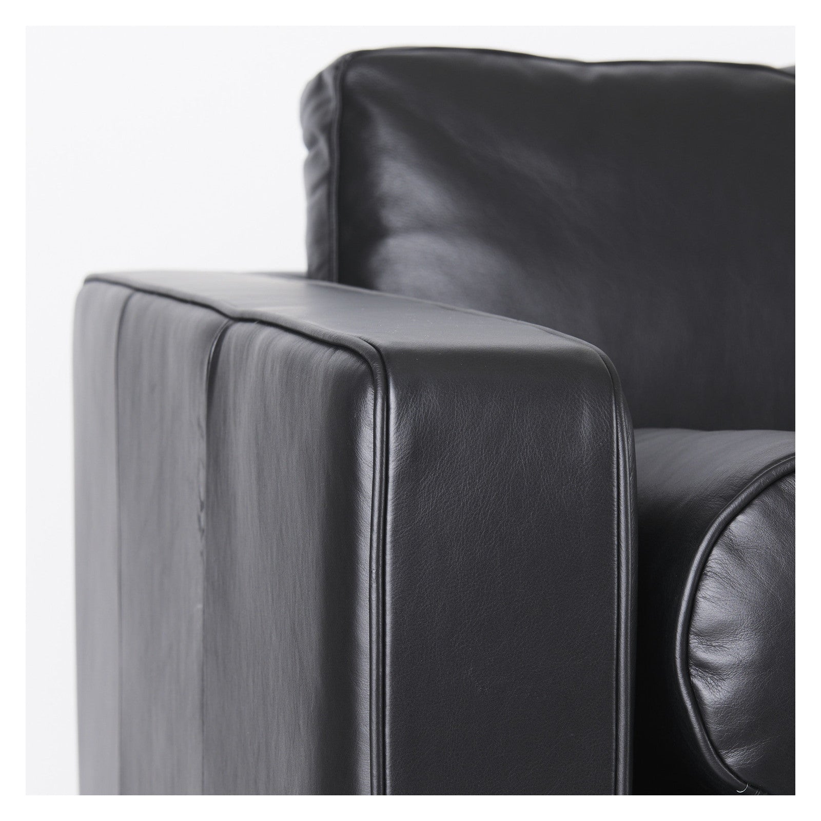 Svend 88.0L x 38.0W x 34.0H Black Leather Sofa by Mercana at ZIN Home